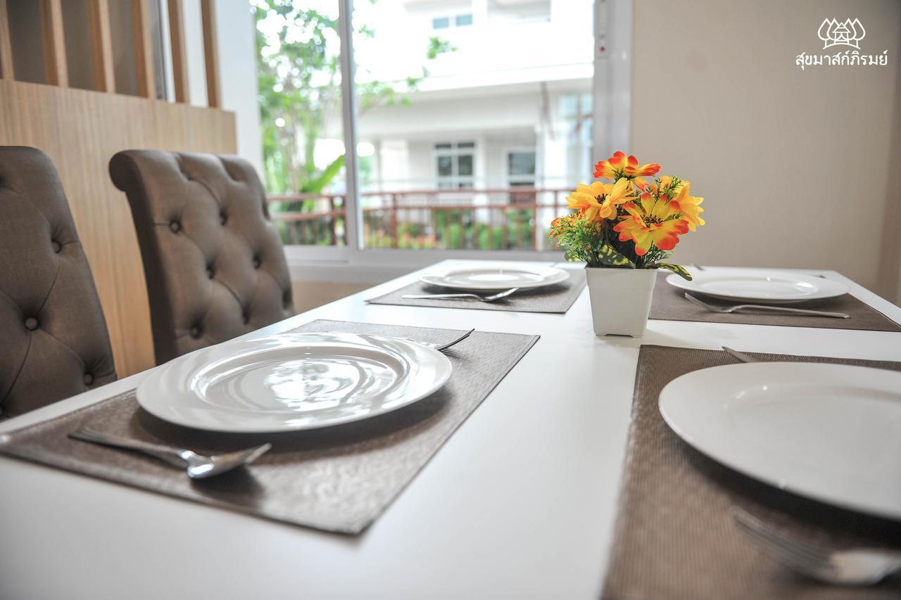 Sukkhamas Pirom Hotel Nakhon Ratchasima Bagian luar foto
